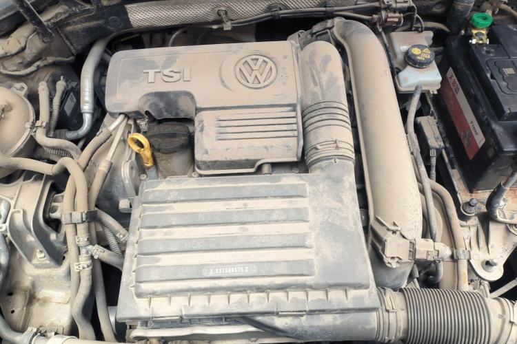 Used Volkswagen Golf 2017 230TSI Automatic Comfort Edition – Celebrating Milestone of One Million Units Engine Bay