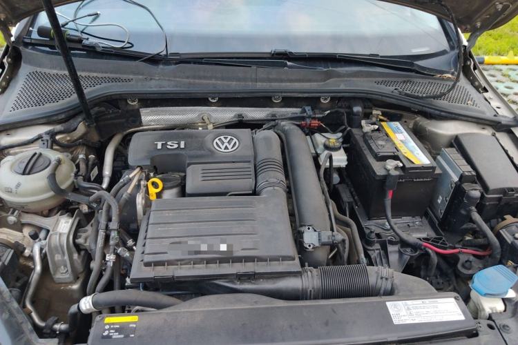 Used Volkswagen Golf 2017 230TSI Automatic Comfort Edition – Celebrating Milestone of One Million Units Engine Bay