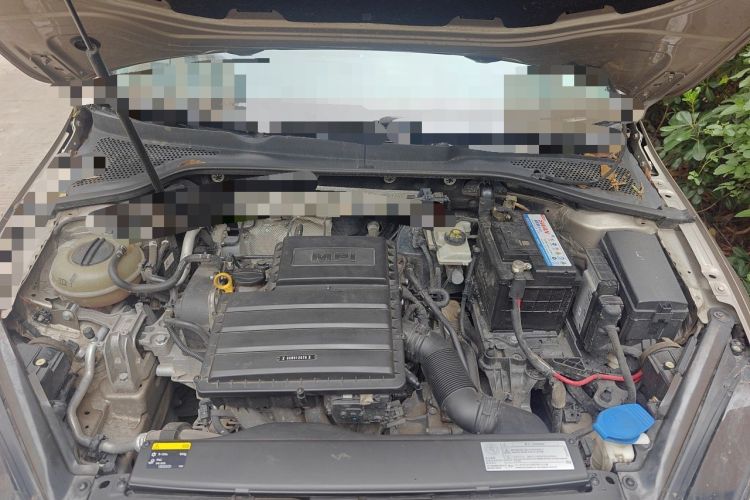 Used Volkswagen Golf 2017 1.6L Automatic Comfort Million-Vehicle Anniversary Edition Engine Bay
