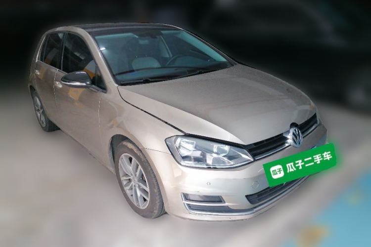 Used Volkswagen Golf 2017 230TSI Automatic Luxury Million-Vehicle Commemorative Edition Exterior 2