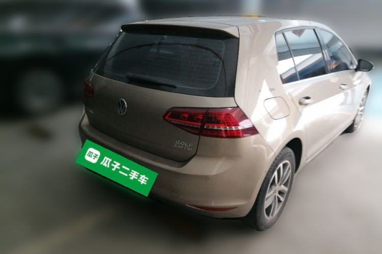 Used Volkswagen Golf 2017 230TSI Automatic Luxury Million-Vehicle Commemorative Edition Exterior 5