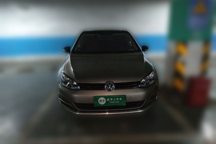Used Volkswagen Golf 2017 230TSI Automatic Comfort Edition – Celebrating Milestone of One Million Units Front