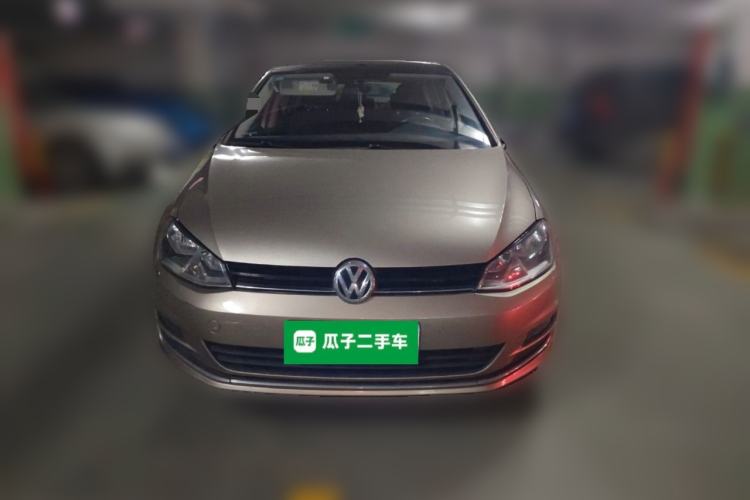 Used Volkswagen Golf 2017 1.6L Automatic Comfort Million-Vehicle Anniversary Edition Front