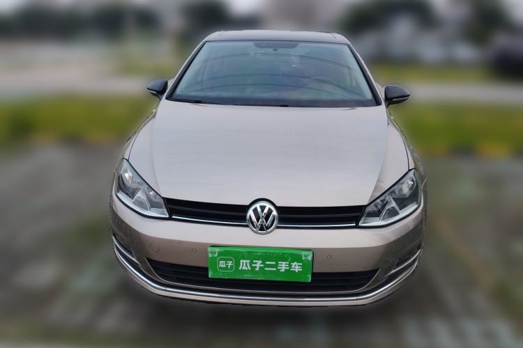 Used Volkswagen Golf 2017 230TSI Automatic Comfort Edition – Celebrating Milestone of One Million Units Front
