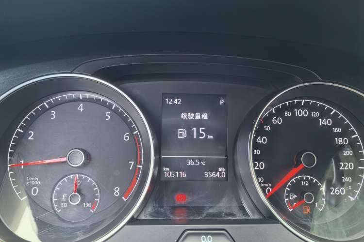 Used Volkswagen Golf 2017 1.6L Automatic Comfort Million-Vehicle Anniversary Edition Instrument Cluster