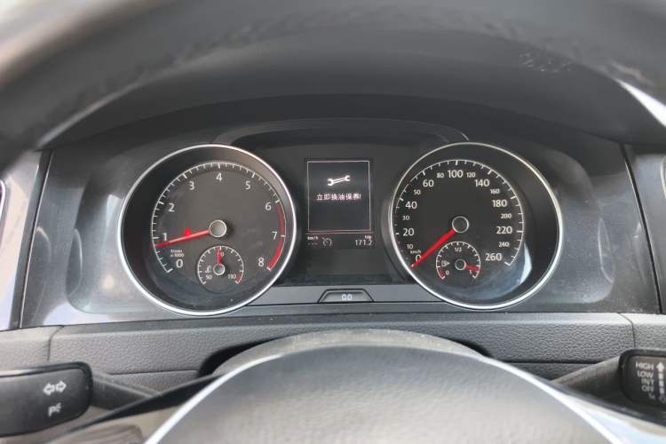 Used Volkswagen Golf 2017 230TSI Automatic Luxury Million-Vehicle Commemorative Edition Instrument Cluster