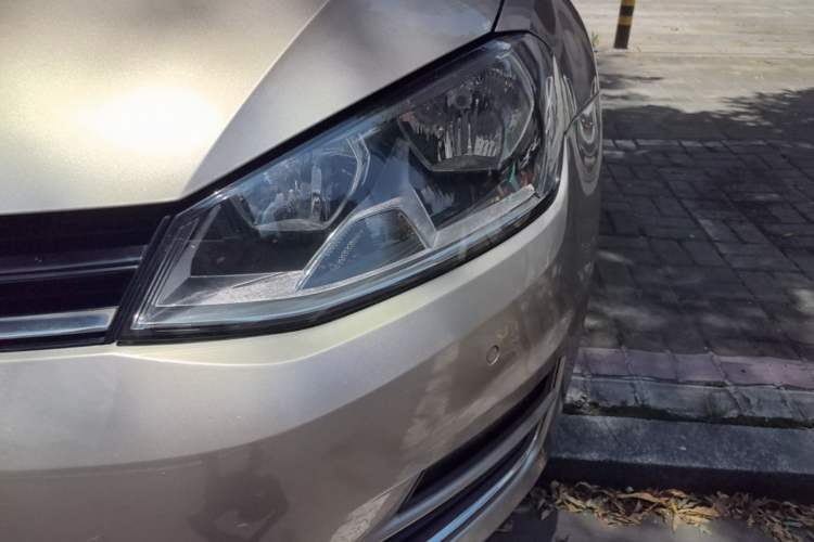 Used Volkswagen Golf 2017 1.6L Automatic Comfort Million-Vehicle Anniversary Edition Left Front Headlight