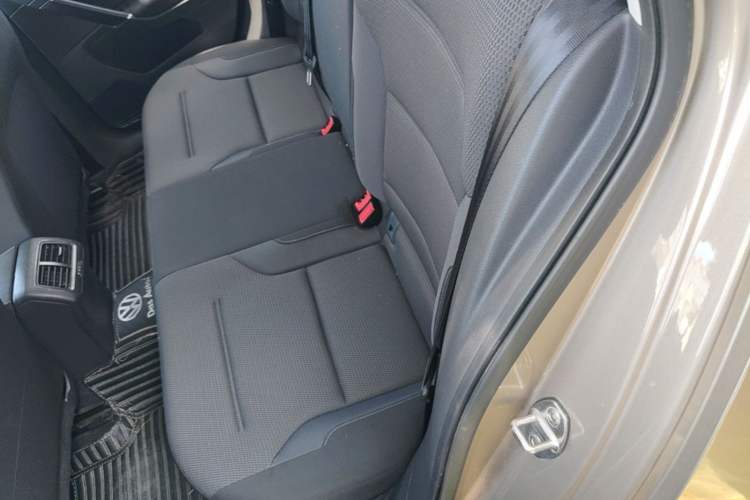 Used Volkswagen Golf 2017 230TSI Automatic Comfort Edition – Celebrating Milestone of One Million Units Left Rear Seat