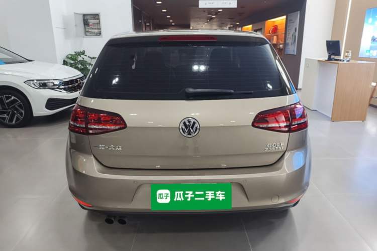 Used Volkswagen Golf 2017 230TSI Automatic Comfort Edition – Celebrating Milestone of One Million Units Rear