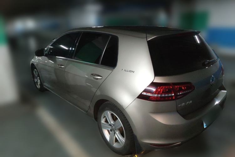 Used Volkswagen Golf 2017 230TSI Automatic Comfort Edition – Celebrating Milestone of One Million Units Rear Left 45 Deg