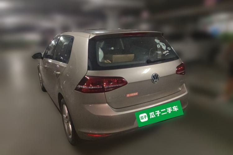 Used Volkswagen Golf 2017 1.6L Automatic Comfort Million-Vehicle Anniversary Edition Rear Left 45 Deg