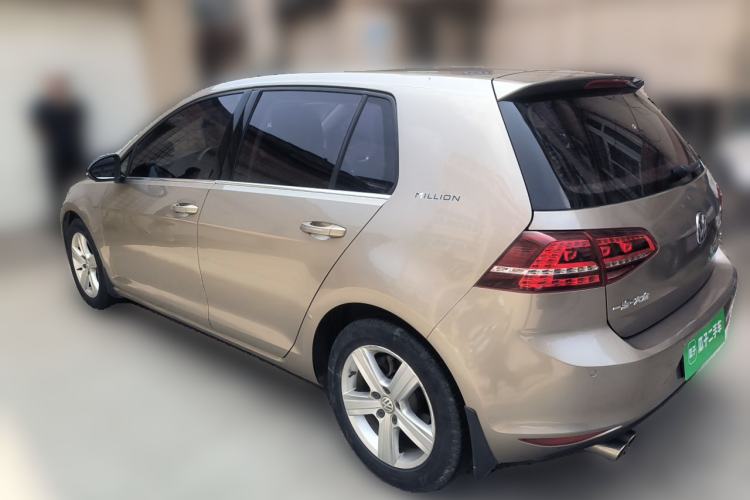 Used Volkswagen Golf 2017 230TSI Automatic Comfort Edition – Celebrating Milestone of One Million Units Rear Left 45 Deg