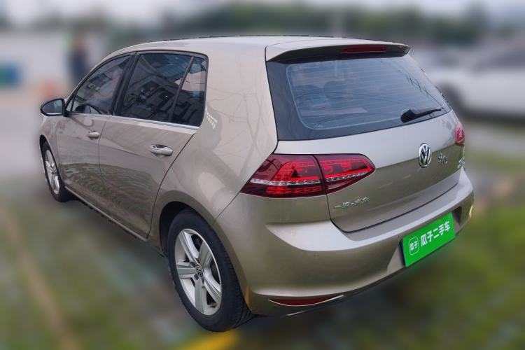 Used Volkswagen Golf 2017 230TSI Automatic Comfort Edition – Celebrating Milestone of One Million Units Rear Left 45 Deg