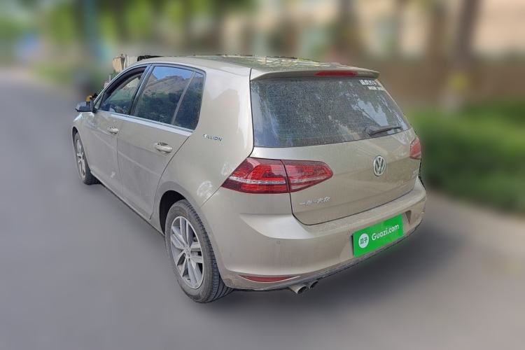 Used Volkswagen Golf 2017 230TSI Automatic Luxury Million-Vehicle Commemorative Edition Rear Left 45 Deg