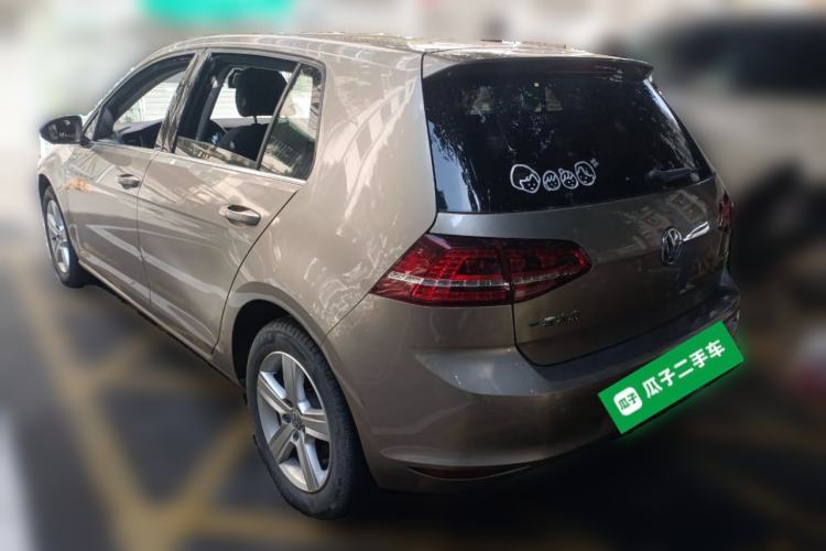 Used Volkswagen Golf 2017 1.6L Automatic Comfort Million-Vehicle Anniversary Edition Rear Left 45 Deg