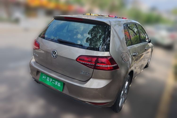Used Volkswagen Golf 2017 230TSI Automatic Comfort Edition – Celebrating Milestone of One Million Units Rear Right 45 Deg
