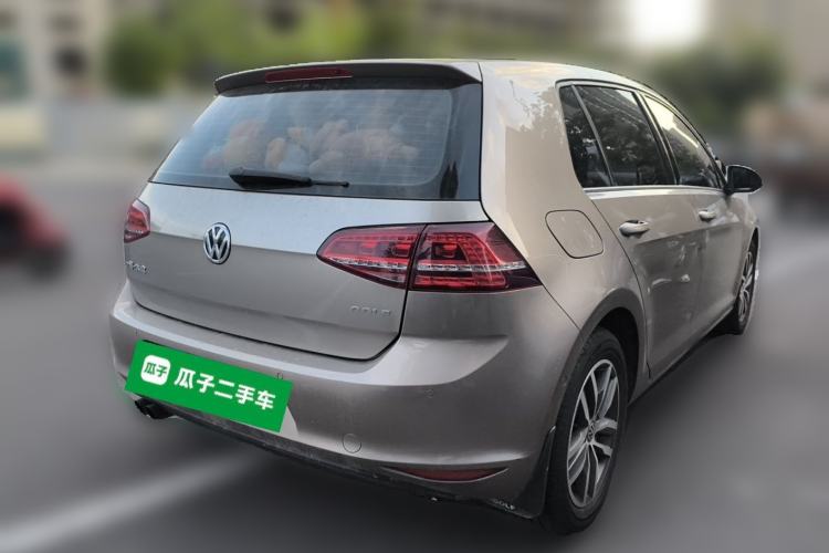 Used Volkswagen Golf 2017 230TSI Automatic Luxury Million-Vehicle Commemorative Edition Rear Right 45 Deg