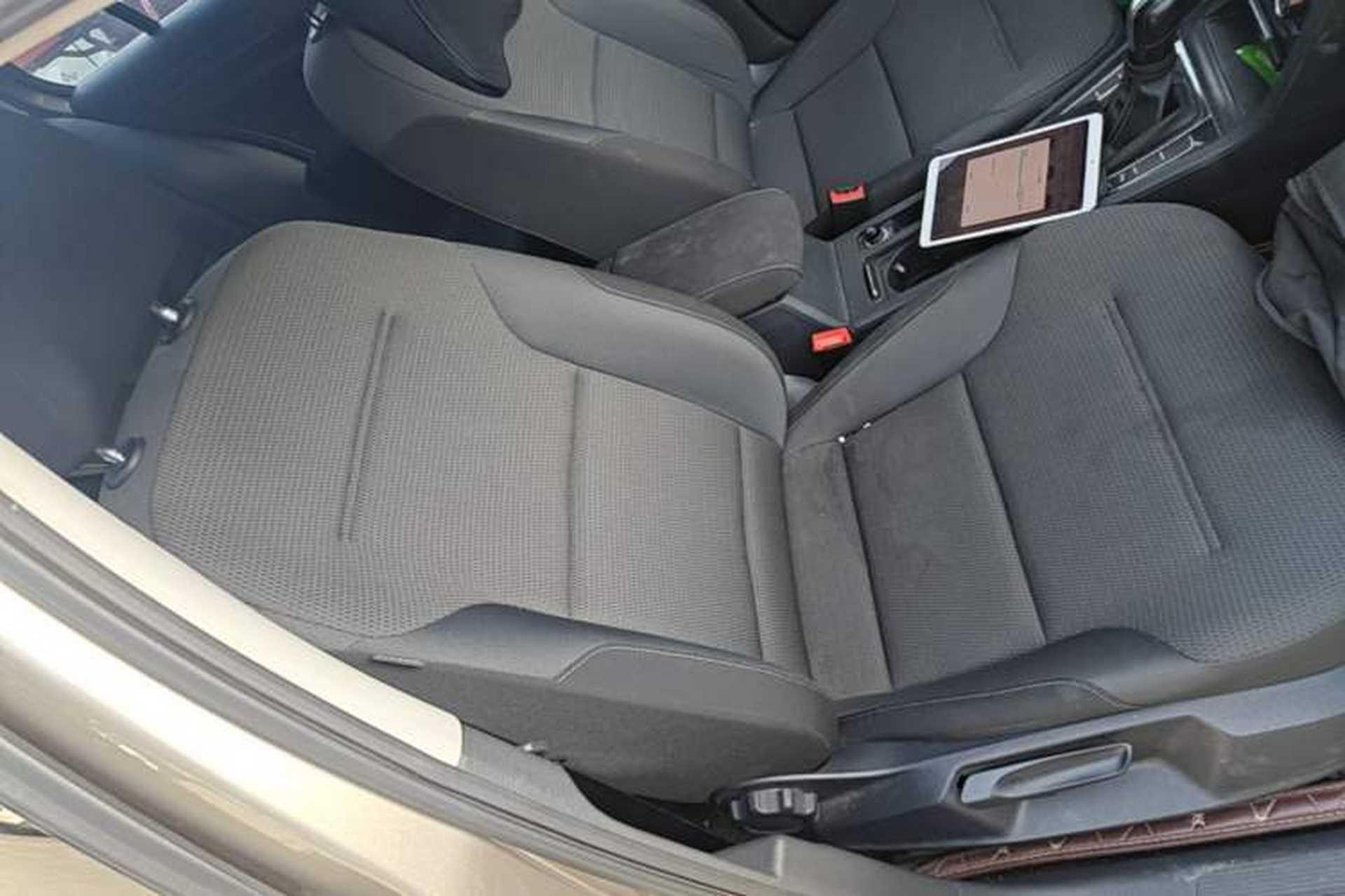 Used Volkswagen Golf 2017 1.6L Automatic Comfort Million-Vehicle Anniversary Edition Right Front Seat