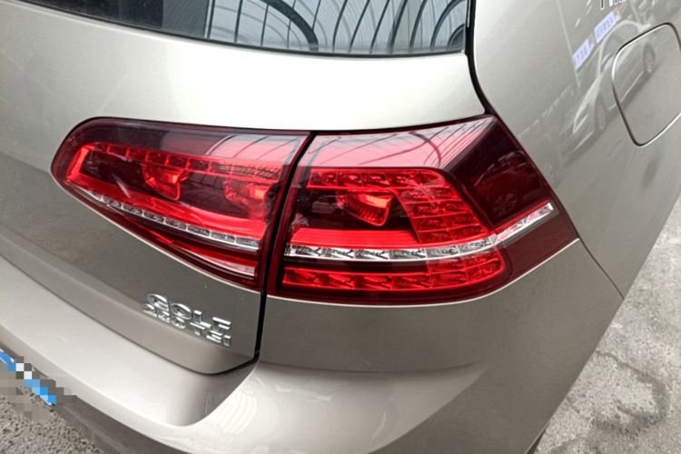 Used Volkswagen Golf 2017 230TSI Automatic Luxury Million-Vehicle Commemorative Edition Right Rear Taillight
