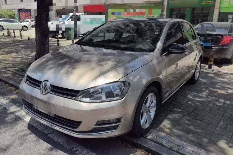 Used Volkswagen Golf 2017 1.6L Automatic Comfort Million-Vehicle Anniversary Edition Guazi used car, China used car export, Used car for sale, Used  cars, Cheapest cars for sale