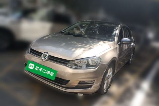 Used Volkswagen Golf 2017 1.6L Automatic Comfort Million-Vehicle Anniversary Edition