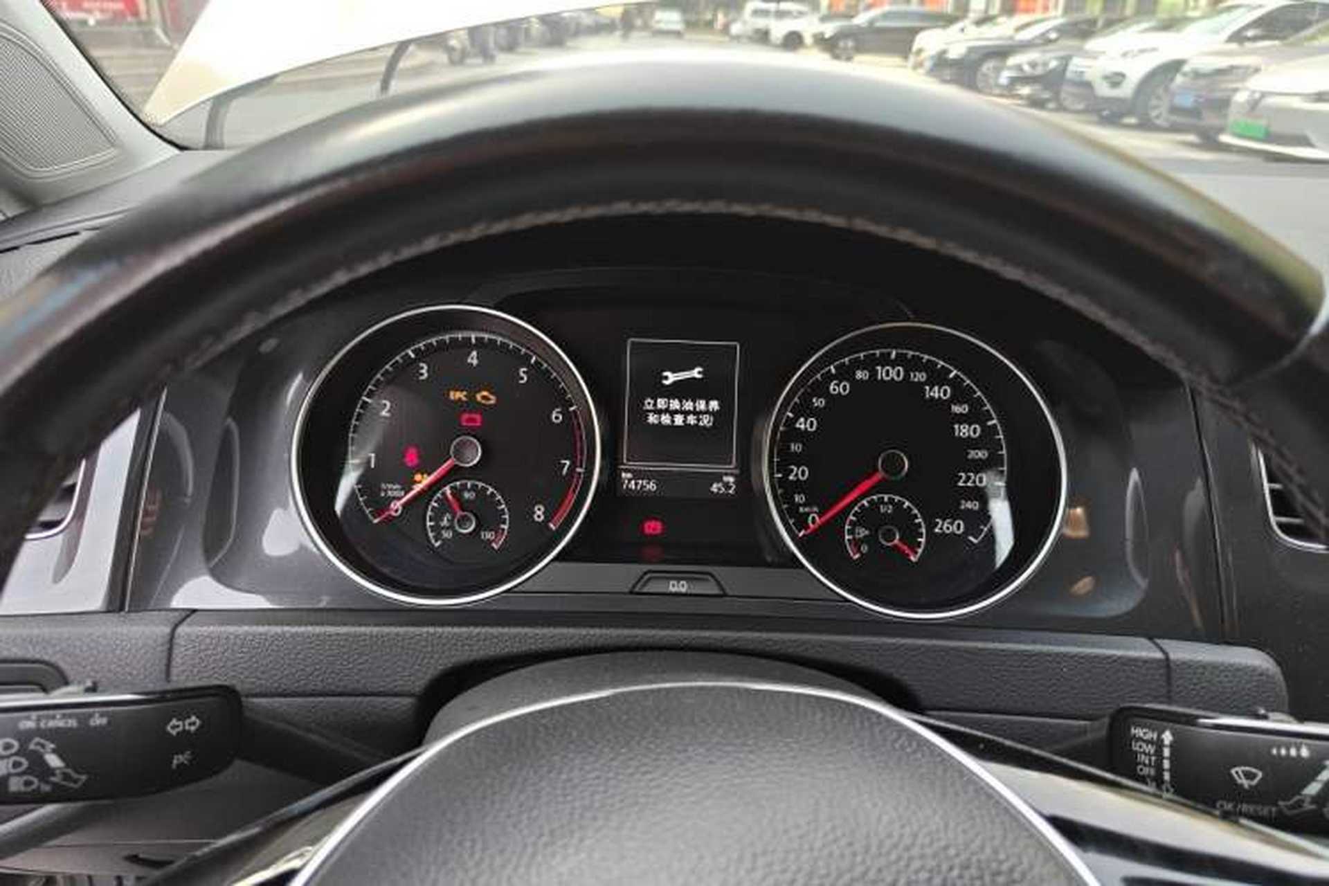 Used Volkswagen Golf 2017 230TSI Automatic Comfort Edition – Celebrating Milestone of One Million Units Instrument Cluster