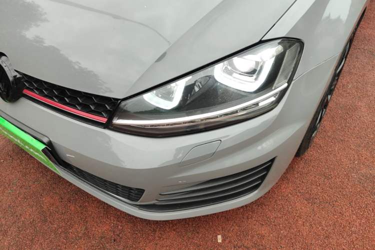Used Volkswagen Golf 2017 280TSI Automatic R-Line Million-Vehicle Commemorative Edition Left Front Headlight