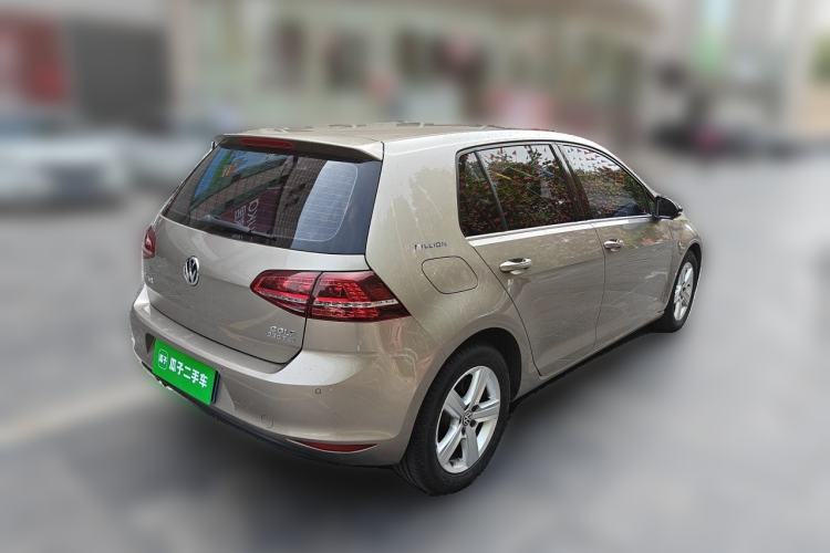 Used Volkswagen Golf 2017 230TSI Automatic Comfort Edition – Celebrating Milestone of One Million Units Rear Right 45 Deg
