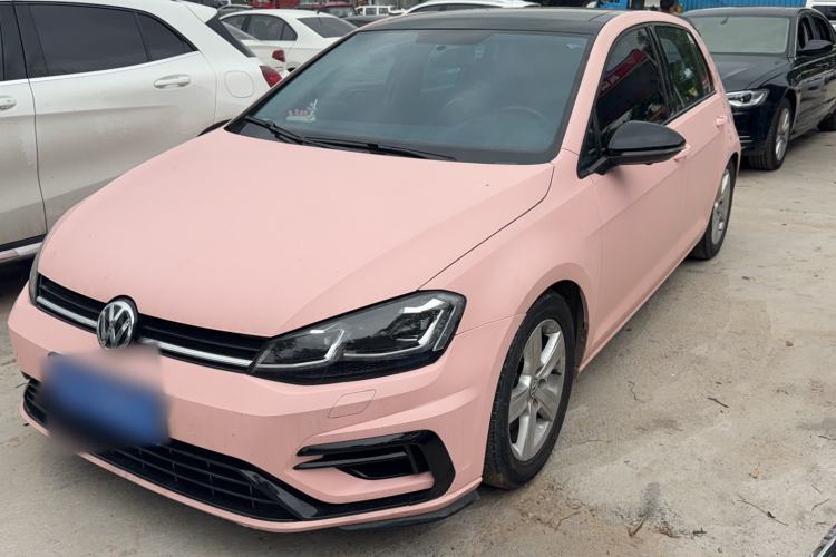 Used Volkswagen Golf 2017 230TSI Automatic Comfort Edition – Celebrating Milestone of One Million Units Exterior 1