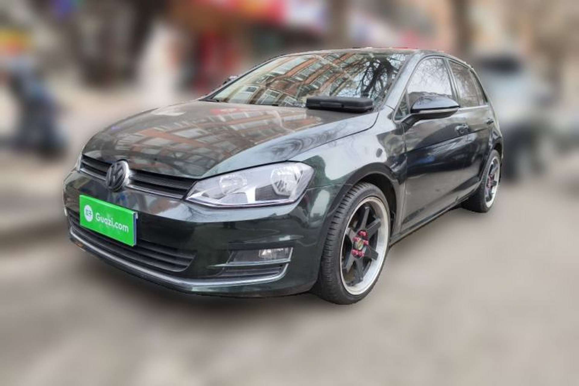 Used Volkswagen Golf 2017 1.6L Automatic Comfort Million-Vehicle Anniversary Edition Front Left 45 Deg
