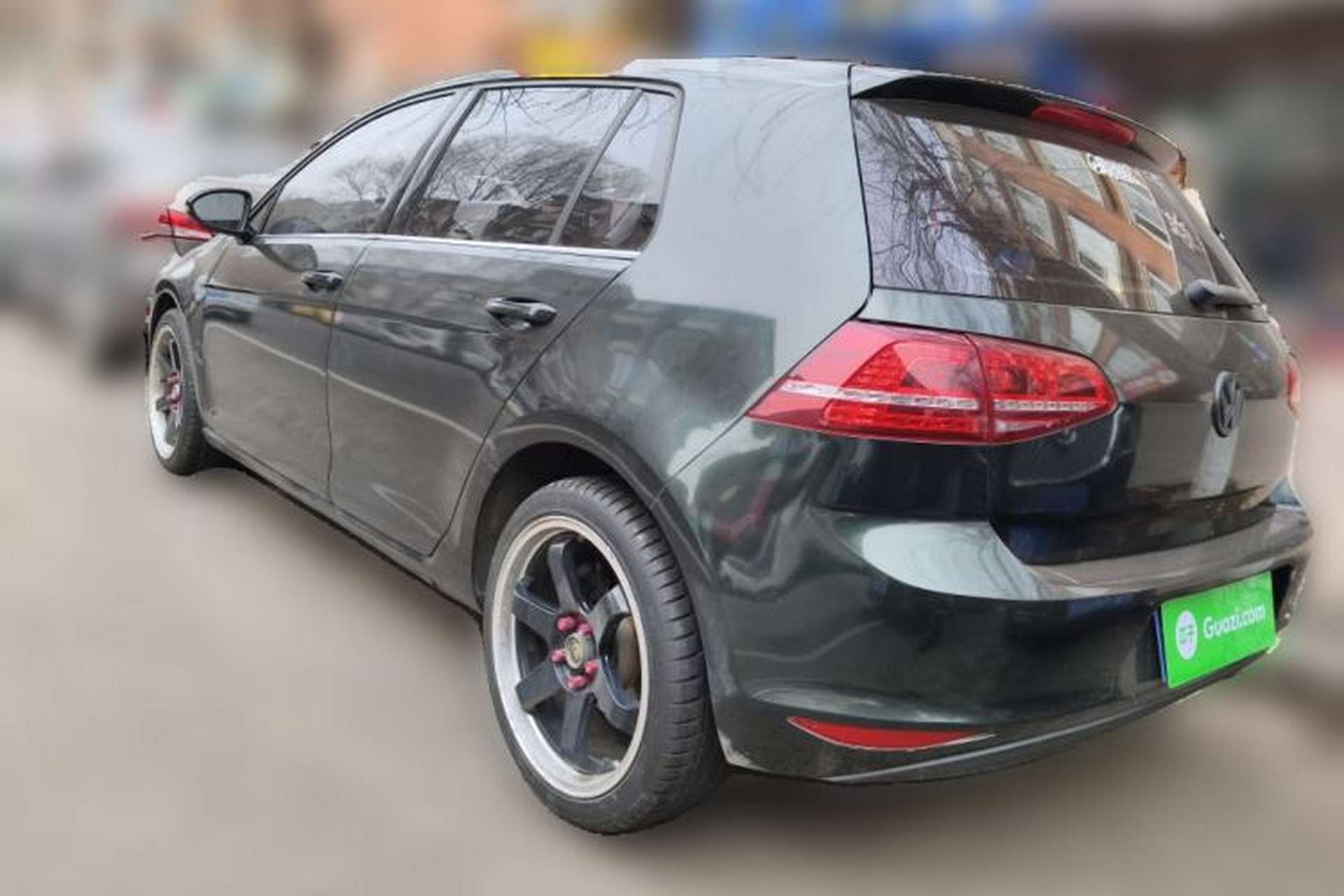 Used Volkswagen Golf 2017 1.6L Automatic Comfort Million-Vehicle Anniversary Edition Rear Left 45 Deg