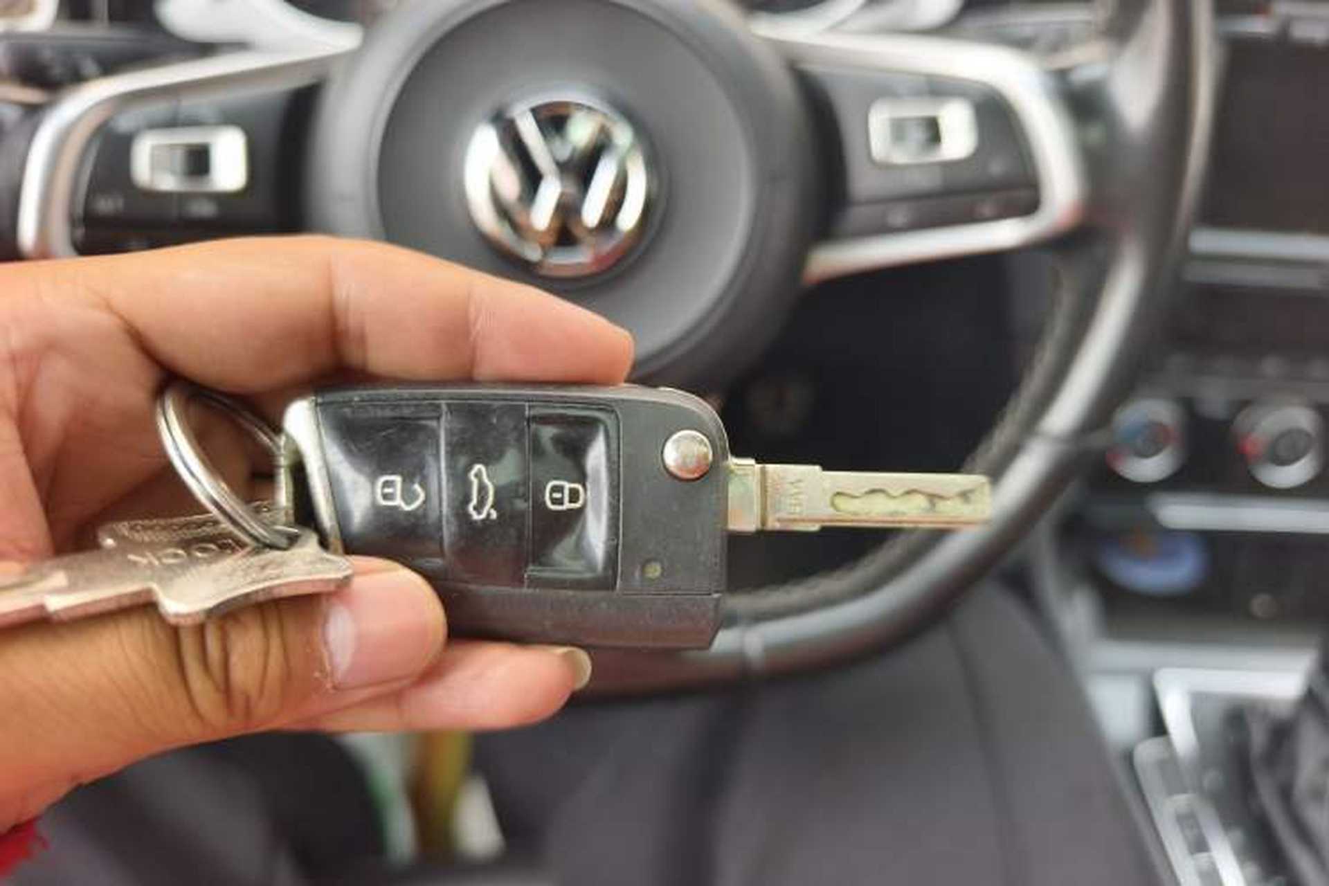 Used Volkswagen Golf 2017 280TSI Automatic R-Line Million-Vehicle Commemorative Edition Vehicle Key