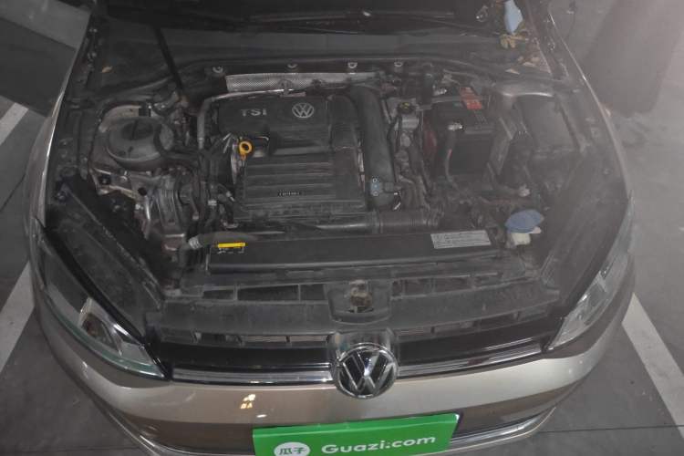 Used Volkswagen Golf 2017 230TSI Automatic Comfort Edition – Celebrating Milestone of One Million Units Engine Bay