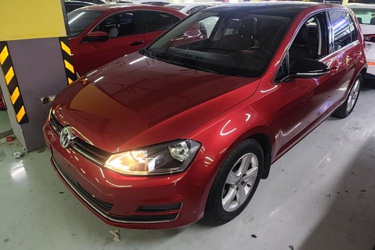 Used Volkswagen Golf 2017 230TSI Automatic Comfort Edition – Celebrating Milestone of One Million Units Guazi used car, China used car export, Used car for sale, Used  cars, Cheapest cars for sale