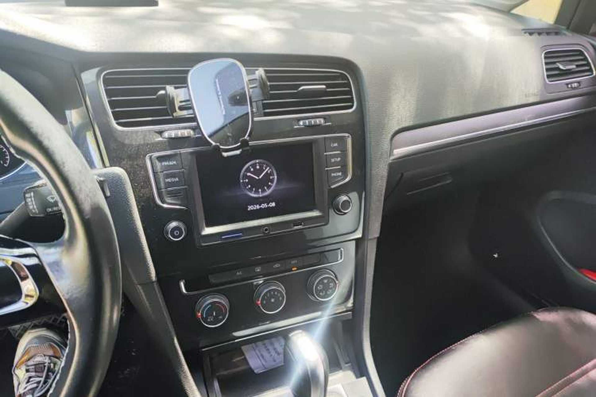 Used Volkswagen Golf 2017 230TSI Automatic Comfort Edition – Celebrating Milestone of One Million Units Audio And AC Panel