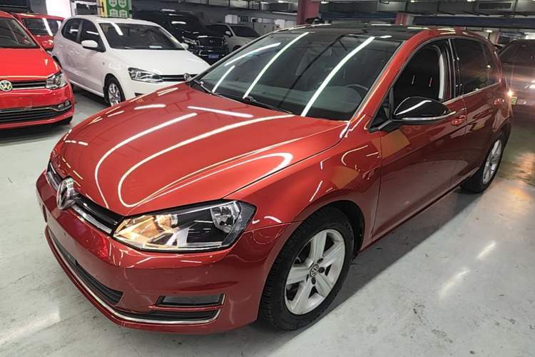 Used Volkswagen Golf 2017 230TSI Automatic Comfort Edition – Celebrating Milestone of One Million Units Guazi used car, China used car export, Used car for sale, Used  cars, Cheapest cars for sale