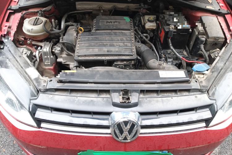 Used Volkswagen Golf 2017 1.6L Automatic Comfort Million-Vehicle Anniversary Edition Engine Bay