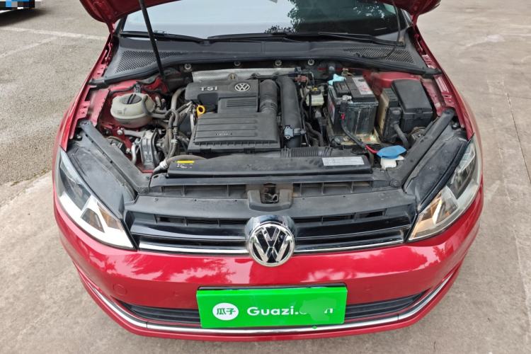 Used Volkswagen Golf 2017 230TSI Automatic Comfort Edition – Celebrating Milestone of One Million Units Engine Bay