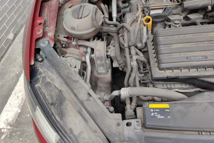 Used Volkswagen Golf 2017 230TSI Automatic Comfort Edition – Celebrating Milestone of One Million Units Engine Bay Right