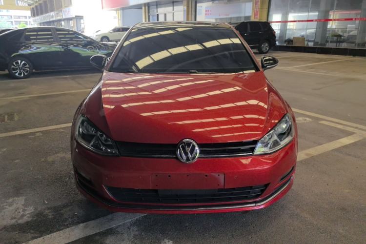 Used Volkswagen Golf 2017 230TSI Automatic Comfort Edition – Celebrating Milestone of One Million Units Front