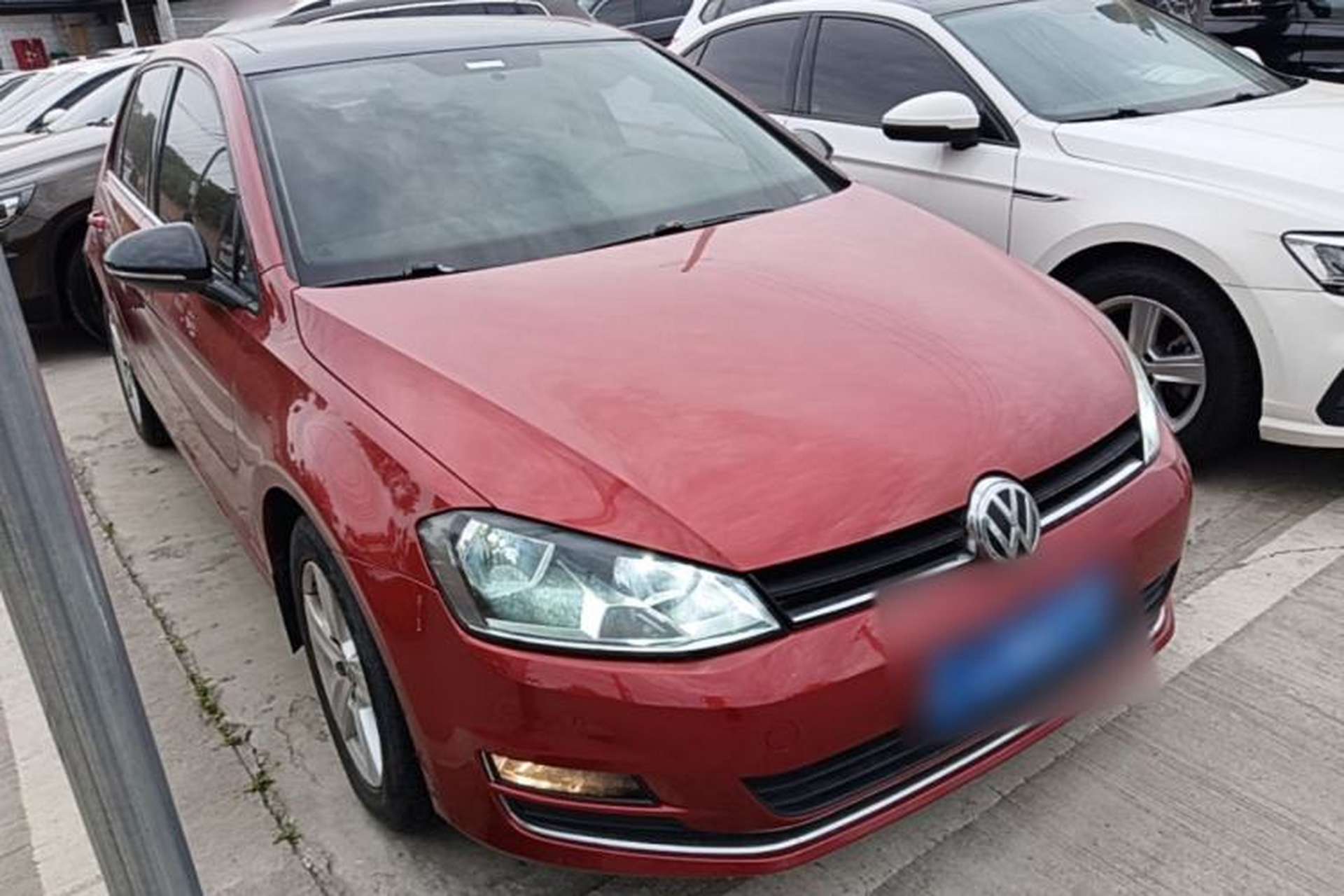 Used Volkswagen Golf 2017 230TSI Automatic Comfort Edition – Celebrating Milestone of One Million Units Front Right 45 Deg