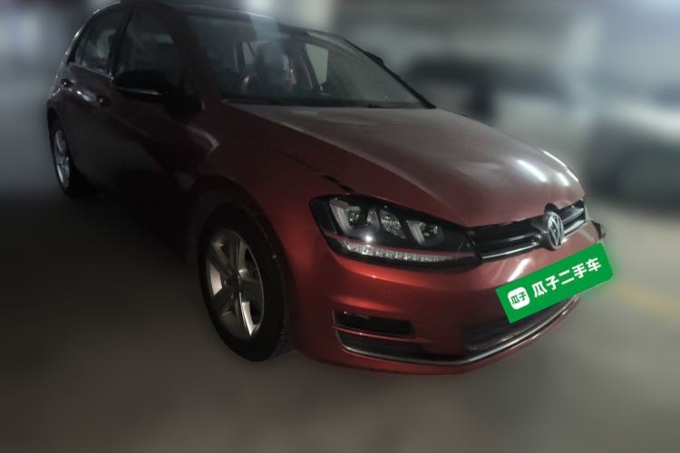 Used Volkswagen Golf 2017 230TSI Automatic Comfort Edition – Celebrating Milestone of One Million Units Front Right 45 Deg