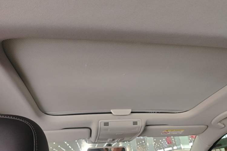 Used Volkswagen Golf 2017 230TSI Automatic Comfort Edition – Celebrating Milestone of One Million Units Headliner