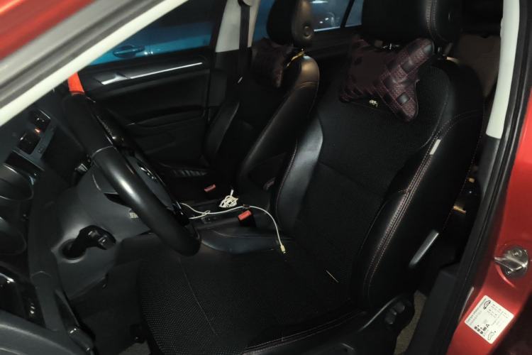 Used Volkswagen Golf 2017 230TSI Automatic Comfort Edition – Celebrating Milestone of One Million Units Left Front Seat