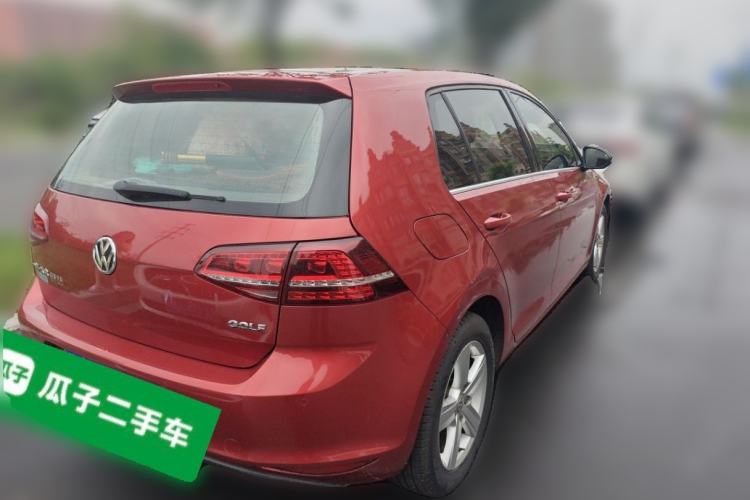Used Volkswagen Golf 2017 1.6L Automatic Comfort Million-Vehicle Anniversary Edition Rear Right 45 Deg