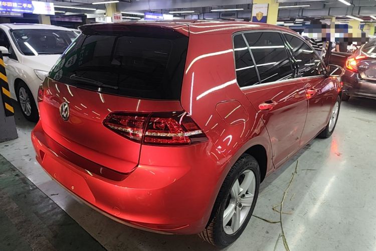Used Volkswagen Golf 2017 230TSI Automatic Comfort Edition – Celebrating Milestone of One Million Units Rear Right 45 Deg