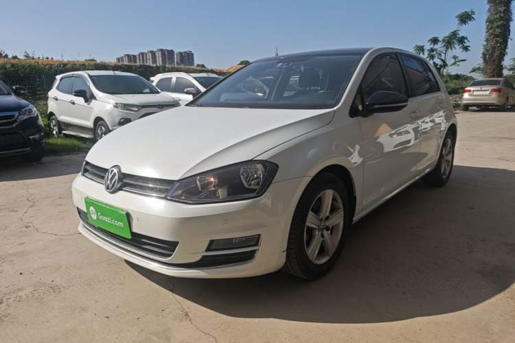 Used Volkswagen Golf 2017 230TSI Automatic Comfort Edition – Celebrating Milestone of One Million Units Guazi used car, China used car export, Used car for sale, Used  cars, Cheapest cars for sale