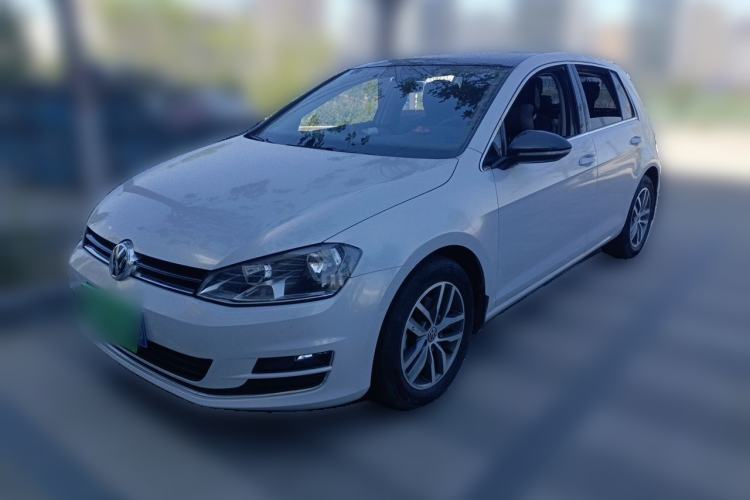 Used Volkswagen Golf 2017 230TSI Automatic Luxury Million-Vehicle Commemorative Edition Guazi used car, China used car export, Used car for sale, Used cars, Cheapest cars for sale