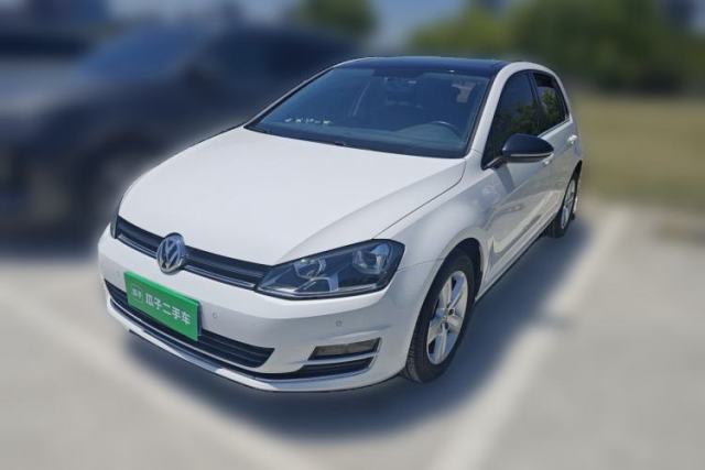 Used Volkswagen Golf 2017 1.6L Automatic Comfort Million-Vehicle Anniversary Edition