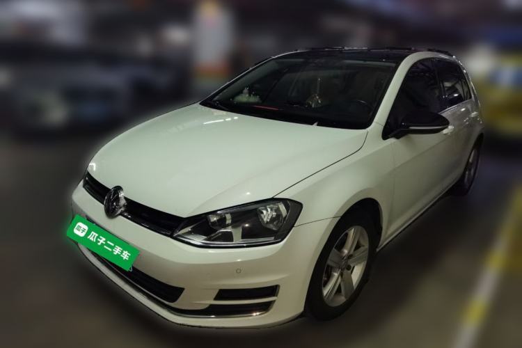 Used Volkswagen Golf 2017 230TSI Automatic Comfort Edition – Celebrating Milestone of One Million Units Guazi used car, China used car export, Used car for sale, Used  cars, Cheapest cars for sale